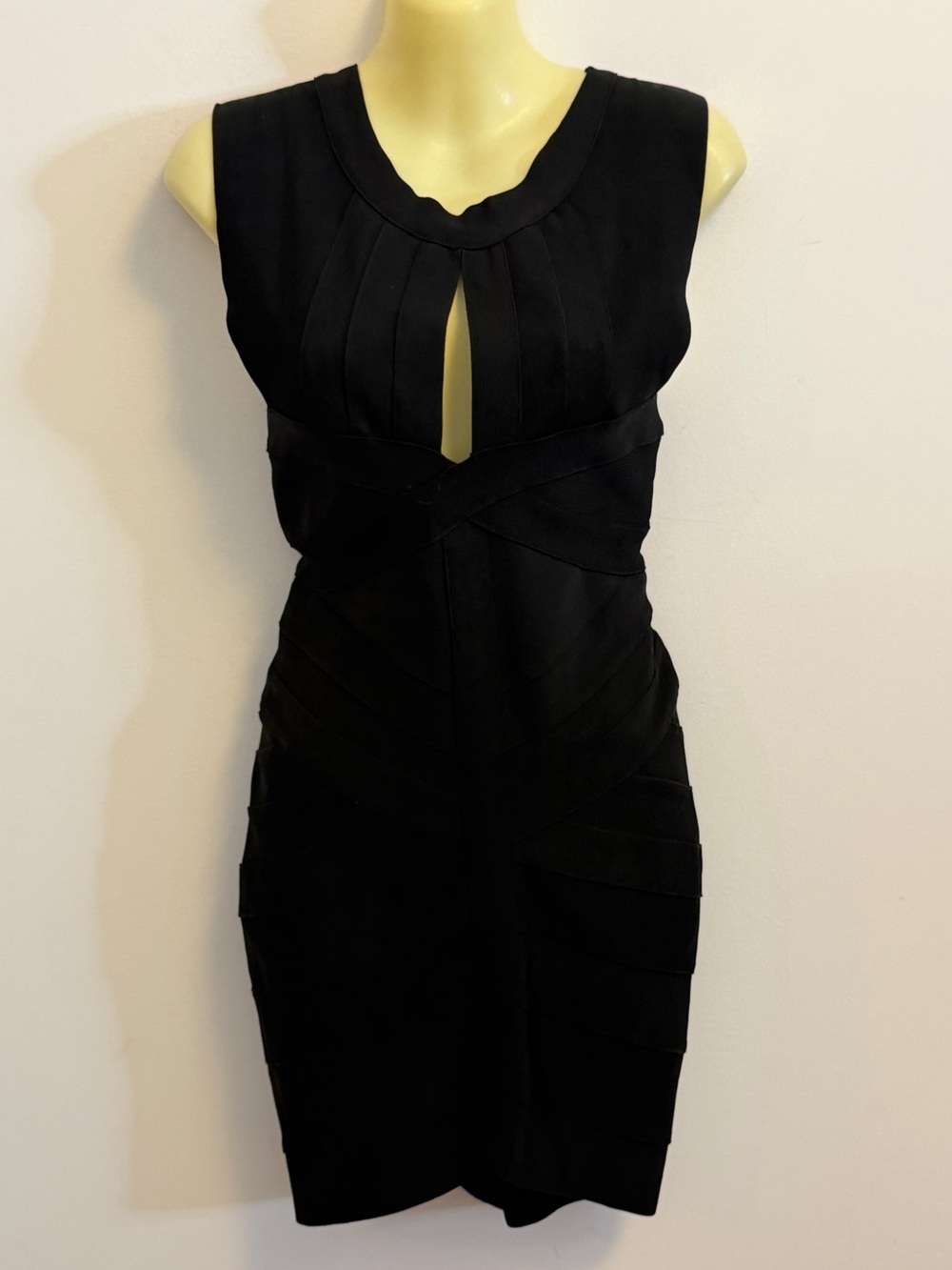 Herve Leger Black Sleeveless Keyhole Bandage Mini Dress
